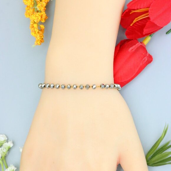 "Elegant & Trendy Bracelet, A Perfect Gift for Women, Thoughtful, EVCH1218 - Picture 3 of 11